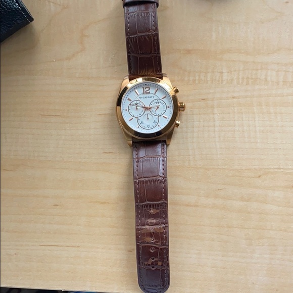 Beautiful men’s watch - Picture 2 of 6